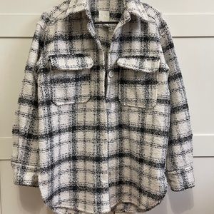 Women’s H&M Plaid Shacket